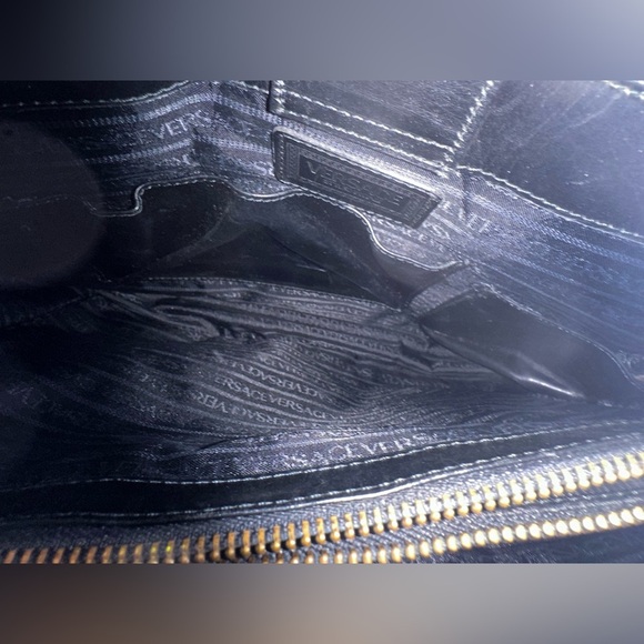 Vintage Gianni Versace la Medusa bag EUC wit COA - Picture 14 of 16